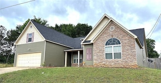 5 Rusty Dr, Phenix City, AL 36869