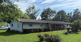 917 Hillcrest Dr, Monett, MO 65708
