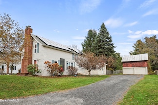 2801 State Rd, Richmond, MA 01254