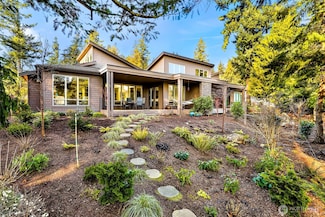 8778 Clubhouse Point Dr, Blaine, WA 98230
