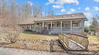 1044 Winterberry Dr, Monteagle, TN 37356