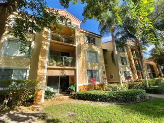 110 Yacht Club Way Unit 103, Hypoluxo, FL 33462