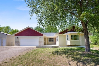 24041 726th Ave, Dassel, MN 55325