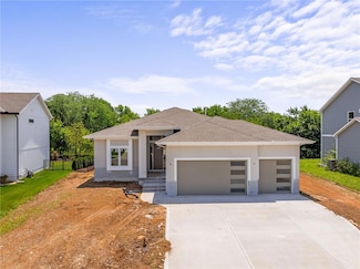25041 W 142nd St, Olathe, KS 66061