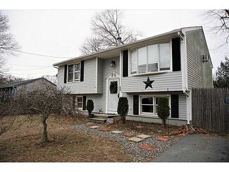 43 Irma Ave, Warwick, RI 02889