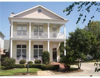 1010 Chateau Lafitte Dr W, Kenner, LA 70065
