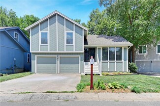 11922 W 66th St, Shawnee, KS 66216