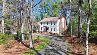 4 Stuyvesant Crescent, Asheville, NC 28803