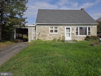 1307 Meadowcreek Ln, Lancaster, PA 17603