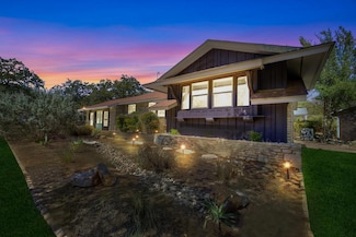 113 Weitz Rd, Fredericksburg, TX 78624