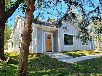 513 NE 5th Ave, Durant, OK 74701