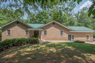 2235 West Rd, Williamson, GA 30292