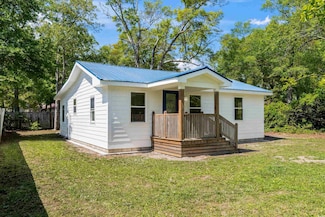 617 Sparrow Dr, Surfside Beach, SC 29575