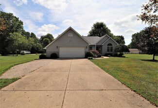 3638 Lewis Rd, Amelia, OH 45102
