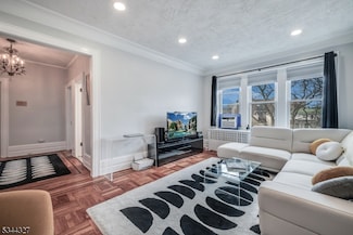 14 Forest St Unit 403, Montclair, NJ 07042