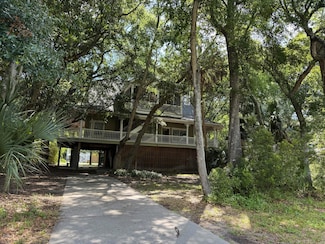 12 Chapman Ave, Isle of Palms, SC 29451