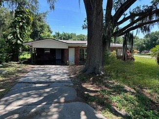 1500 32nd St NW, Winter Haven, FL 33881