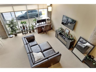 521 S 7th St Unit 108, Minneapolis, MN 55415