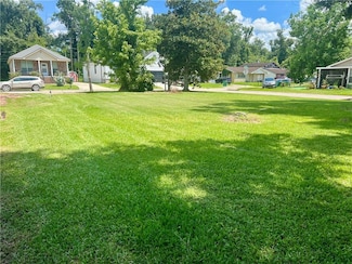 184 Boutte Estates Dr, Boutte, LA 70039