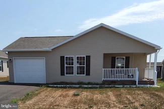 118 Glenridge Dr, Carlisle, PA 17015