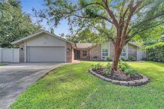 755 Oak Terrace, Orange City, FL 32763