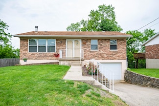 2220 Genevieve Ln, Covington, KY 41011