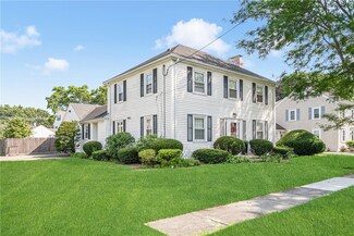 111 Catlin Ave, Rumford, RI 02916