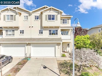 124 Shoal Dr W, Vallejo, CA 94591