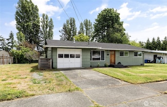 1020 SW Bowmer St, Oak Harbor, WA 98277