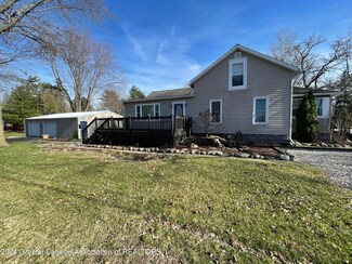 207 E Washington St, Windsor Charter Township, MI 48821