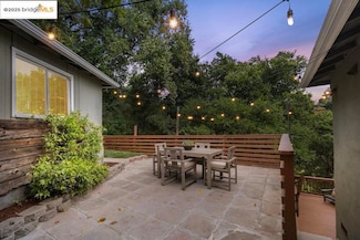 4150 Laurel Ave, Oakland, CA 94602