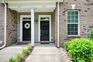 613 Freeman Dr, Hampton, VA 23666