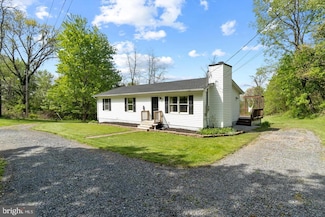 50 Remount View Rd, Front Royal, VA 22630