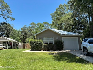 2508 N 11th St, Ocean Springs, MS 39564