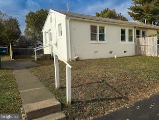 703 Dover Ct, Wallingford, PA 19086
