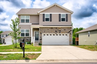 8016 Cedar Meadows Ln, Louisville, KY 40228
