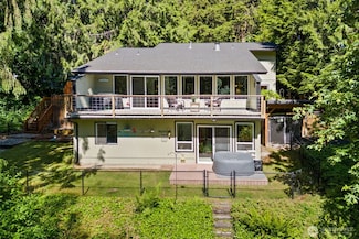 709 Z St SE, Tumwater, WA 98501