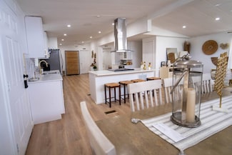 286 Hollywood Ln, Naples, FL 34112