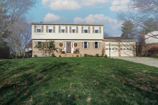 2259 Bretton Dr, Cincinnati, OH 45244