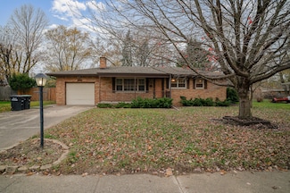 1912 Driftwood St, Portage, IN 46368