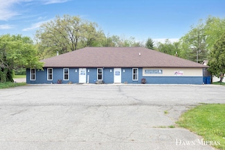 7795 Douglas Ave, Kalamazoo, MI 49009