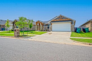6704 NW 154th St, Edmond, OK 73013