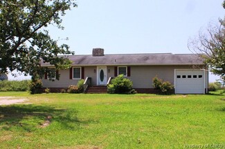 271 Celey Thomas Ln, Port Haywood, VA 23138