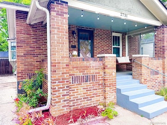 2731 S Logan St, Englewood, CO 80113