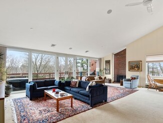 241 Perkins St Unit C402, Jamaica Plain, MA 02130