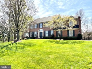 12203 Windsor Hall Way, Herndon, VA 20170