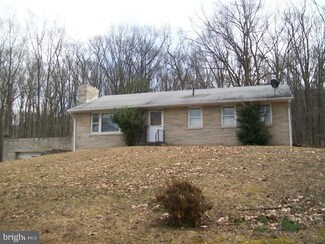 7238 Spring Gap Rd, Slanesville, WV 25444