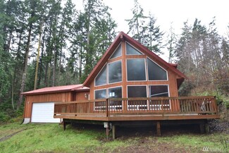 4346 Walden Loop, Greenbank, WA 98253