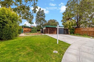 3024 Price Ct, Palo Alto, CA 94303