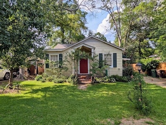 1805 Mamie St, Hattiesburg, MS 39401